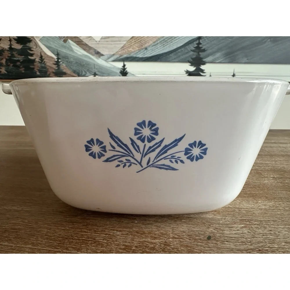 Retro Corningware Cobalt Blue Cornflower Casserole Dish 1 & 3/4 Quart No Lid